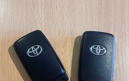 Toyota Prius, 2012 год, 1 270 000 рублей, 19 фотография