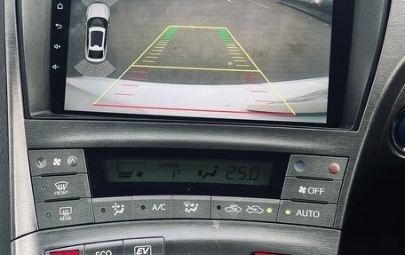 Toyota Prius, 2012 год, 1 270 000 рублей, 14 фотография