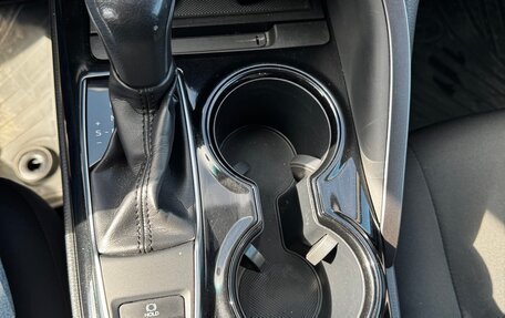Toyota Camry, 2018 год, 2 750 000 рублей, 11 фотография