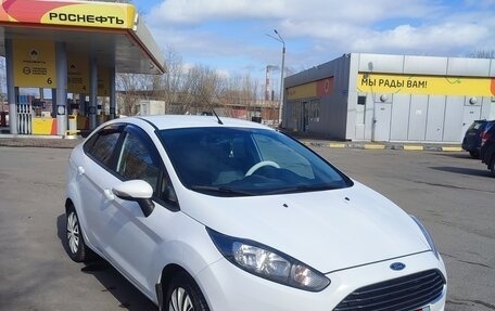 Ford Fiesta, 2016 год, 850 000 рублей, 2 фотография
