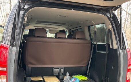 Hyundai Grand Starex Grand Starex I рестайлинг 2, 2018 год, 3 650 000 рублей, 9 фотография