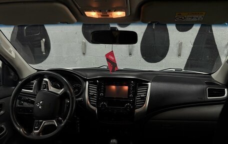Mitsubishi L200 IV рестайлинг, 2018 год, 2 200 000 рублей, 5 фотография