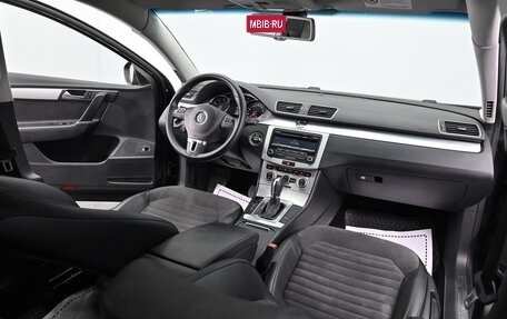 Volkswagen Passat B7, 2012 год, 895 000 рублей, 13 фотография