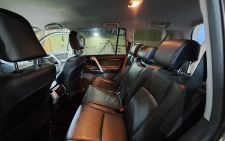 Toyota Land Cruiser Prado 150 рестайлинг 2, 2012 год, 3 400 000 рублей, 1 фотография