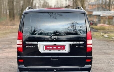 Mercedes-Benz Viano, 2013 год, 2 140 000 рублей, 4 фотография