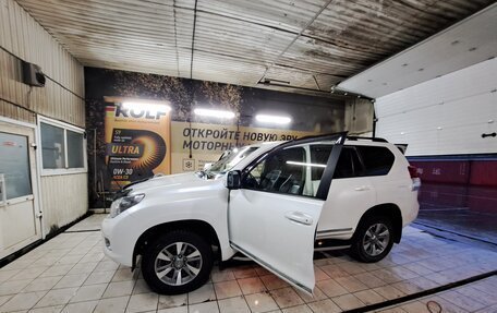 Toyota Land Cruiser Prado 150 рестайлинг 2, 2012 год, 3 400 000 рублей, 6 фотография