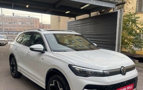 Volkswagen Tiguan II, 2024 год, 5 350 000 рублей, 1 фотография