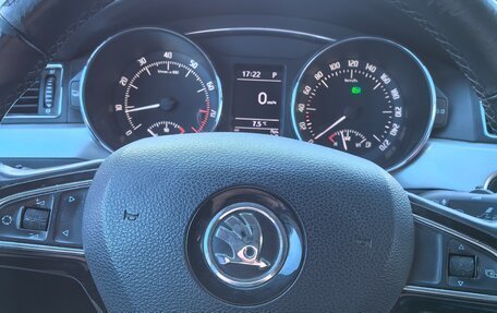 Skoda Superb III рестайлинг, 2014 год, 965 000 рублей, 16 фотография