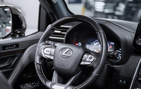 Lexus LX, 2022 год, 15 600 000 рублей, 15 фотография