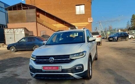 Volkswagen T-Cross I, 2019 год, 2 350 000 рублей, 3 фотография