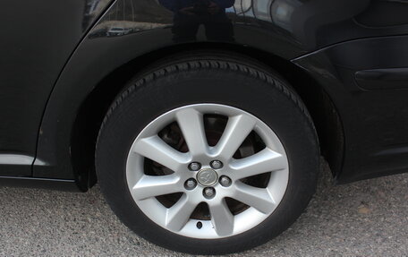 Toyota Avensis III рестайлинг, 2007 год, 697 000 рублей, 27 фотография