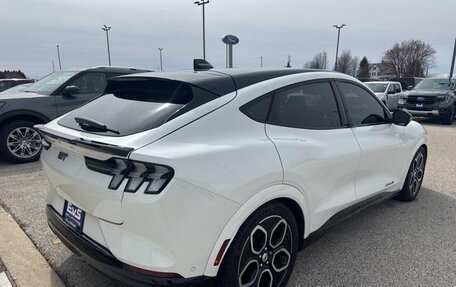 Ford Mustang Mach-E I, 2024 год, 4 140 000 рублей, 7 фотография