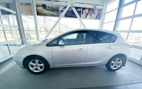Opel Astra J, 2011 год, 595 000 рублей, 10 фотография