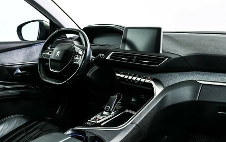 Peugeot 5008 II, 2019 год, 1 999 000 рублей, 9 фотография