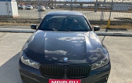 BMW 7 серия, 2017 год, 3 550 000 рублей, 1 фотография