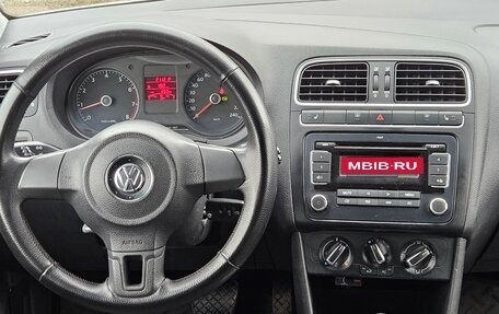 Volkswagen Polo VI (EU Market), 2011 год, 699 000 рублей, 11 фотография