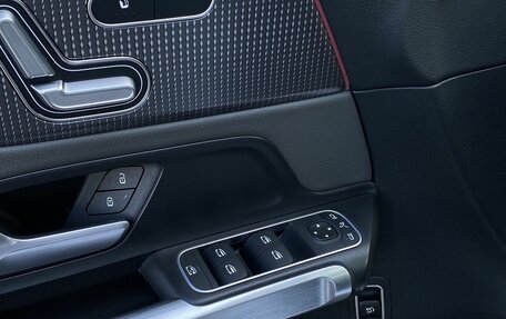 Mercedes-Benz EQB, 2022 год, 5 990 000 рублей, 21 фотография
