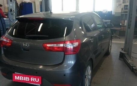 KIA Rio III рестайлинг, 2013 год, 850 000 рублей, 3 фотография