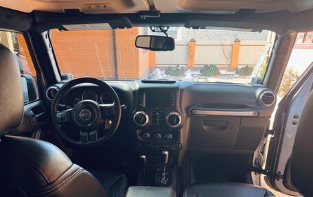 Jeep Wrangler, 2016 год, 4 700 000 рублей, 6 фотография