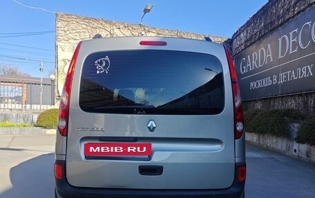 Renault Kangoo II рестайлинг, 2008 год, 1 250 000 рублей, 15 фотография