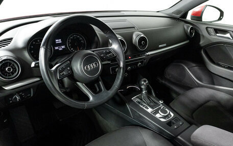 Audi A3, 2019 год, 2 190 000 рублей, 11 фотография