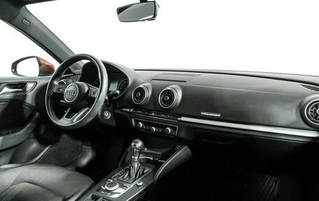 Audi A3, 2019 год, 2 190 000 рублей, 9 фотография