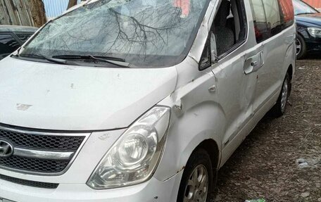 Hyundai Grand Starex Grand Starex I рестайлинг 2, 2007 год, 450 000 рублей, 2 фотография