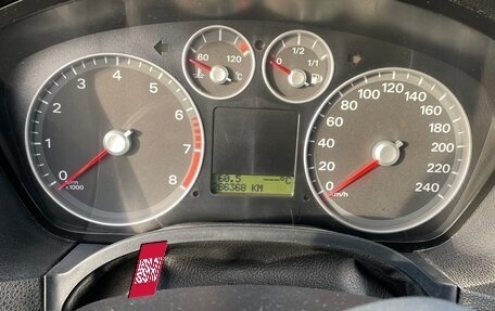 Ford Focus II рестайлинг, 2007 год, 450 000 рублей, 23 фотография