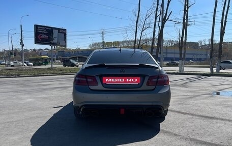Mercedes-Benz E-Класс, 2012 год, 2 300 000 рублей, 2 фотография