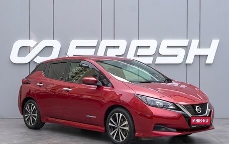 Nissan Leaf II, 2018 год, 1 460 000 рублей, 1 фотография