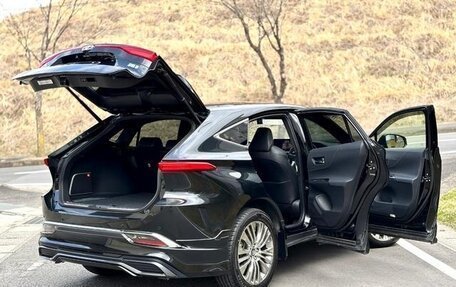 Toyota Harrier, 2021 год, 3 159 000 рублей, 9 фотография