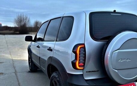 Chevrolet Niva I рестайлинг, 2013 год, 650 000 рублей, 5 фотография