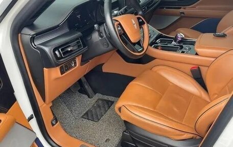 Lincoln Aviator II, 2022 год, 4 600 001 рублей, 6 фотография