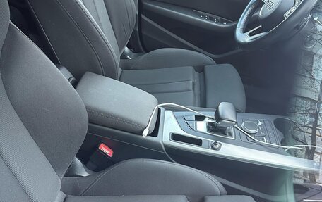 Audi A4, 2018 год, 2 580 000 рублей, 5 фотография