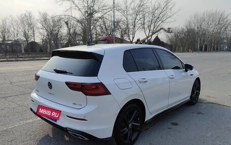 Volkswagen Golf VIII, 2022 год, 1 910 000 рублей, 4 фотография