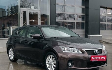 Lexus CT I рестайлинг, 2013 год, 1 680 000 рублей, 3 фотография