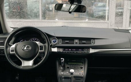 Lexus CT I рестайлинг, 2013 год, 1 680 000 рублей, 10 фотография