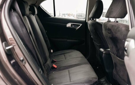 Lexus CT I рестайлинг, 2013 год, 1 680 000 рублей, 21 фотография