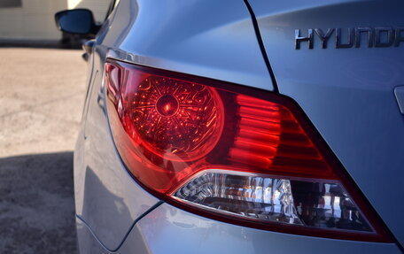 Hyundai Solaris II рестайлинг, 2012 год, 750 000 рублей, 10 фотография