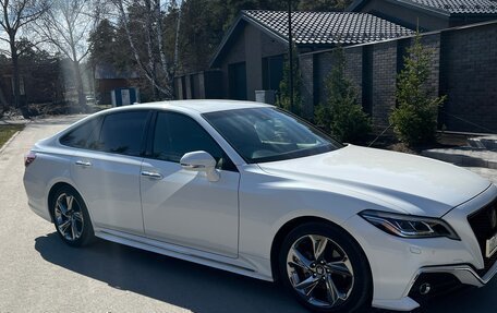 Toyota Crown, 2018 год, 3 650 000 рублей, 18 фотография