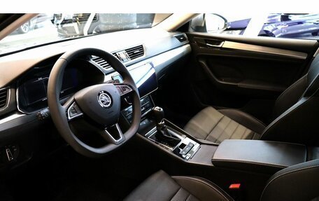 Skoda Superb III рестайлинг, 2025 год, 3 900 000 рублей, 9 фотография