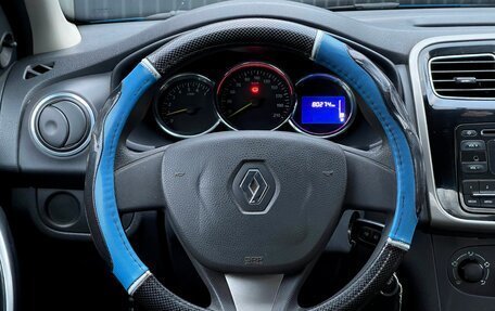 Renault Logan II, 2017 год, 899 000 рублей, 12 фотография