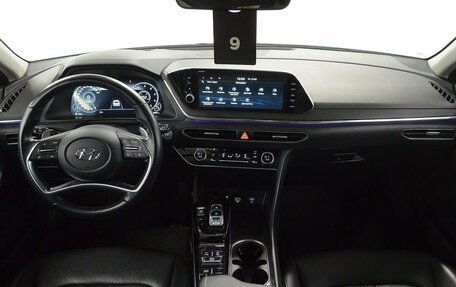 Hyundai Sonata VIII, 2022 год, 3 050 000 рублей, 10 фотография