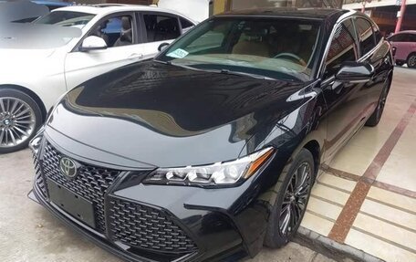 Toyota Avalon, 2021 год, 2 721 000 рублей, 1 фотография