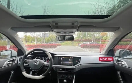 Volkswagen Polo, 2021 год, 1 240 000 рублей, 7 фотография