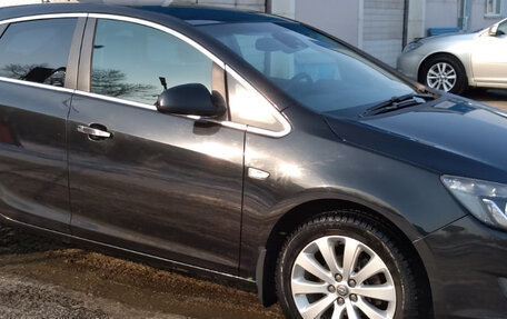 Opel Astra J, 2012 год, 990 000 рублей, 3 фотография