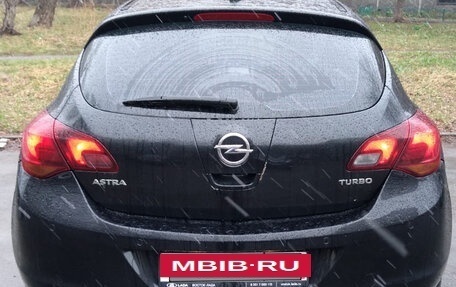 Opel Astra J, 2012 год, 990 000 рублей, 2 фотография