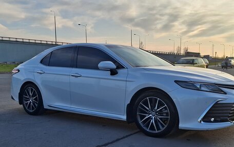 Toyota Camry, 2023 год, 4 390 000 рублей, 4 фотография