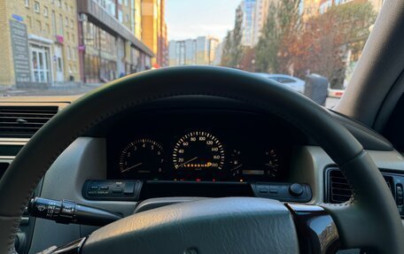 Toyota Crown, 2001 год, 1 080 000 рублей, 12 фотография