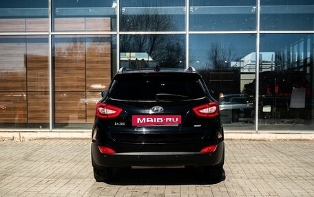 Hyundai ix35 I рестайлинг, 2013 год, 1 600 000 рублей, 4 фотография